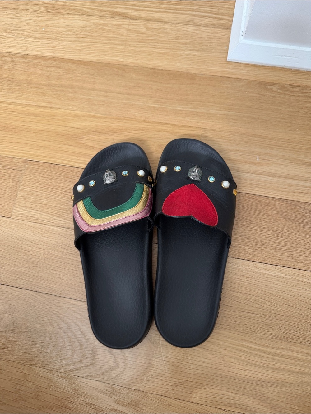 Gucci Black Slide Sandals with Red Heart and Multicolor Stripe
